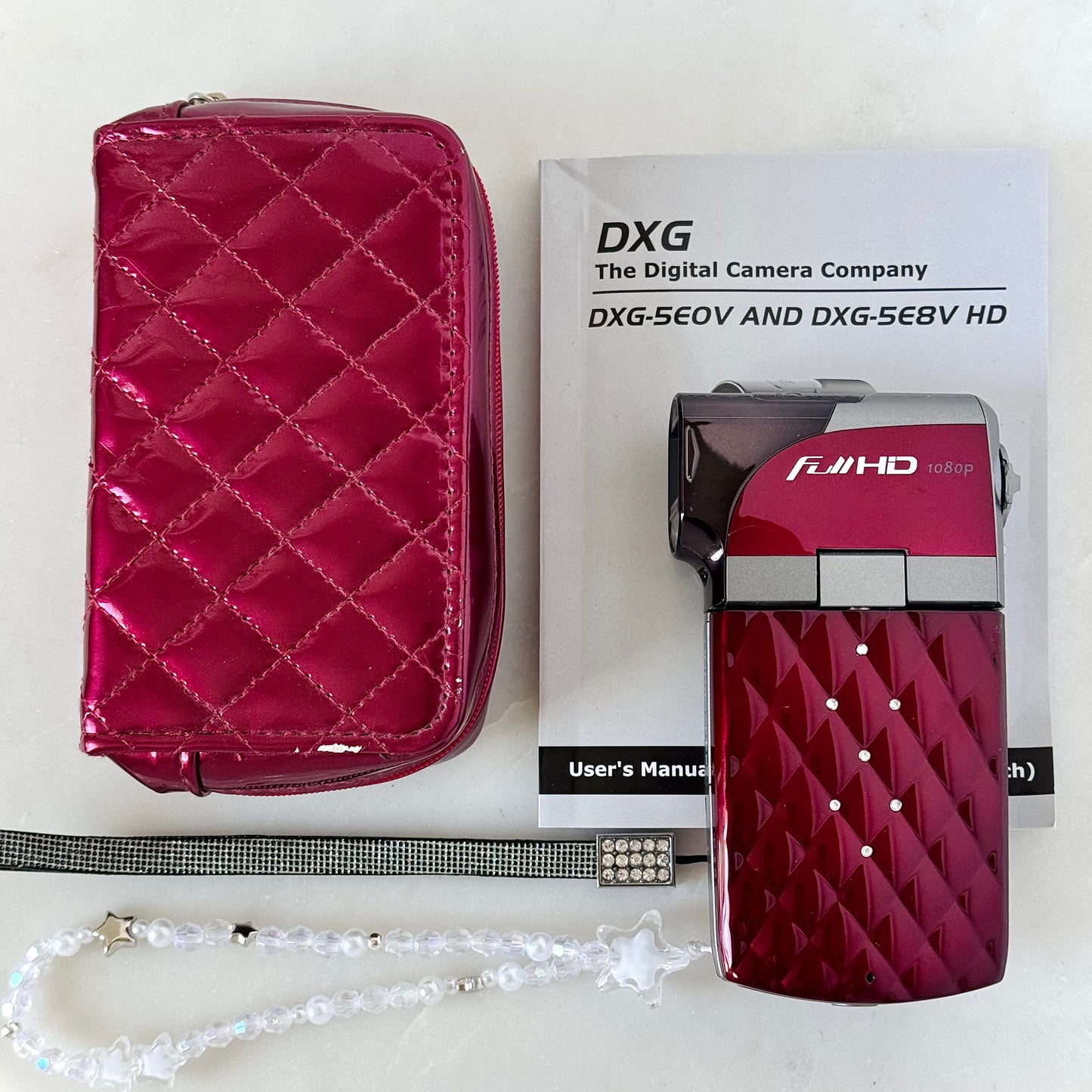 DXG 5E8V Digital Video Camcorder