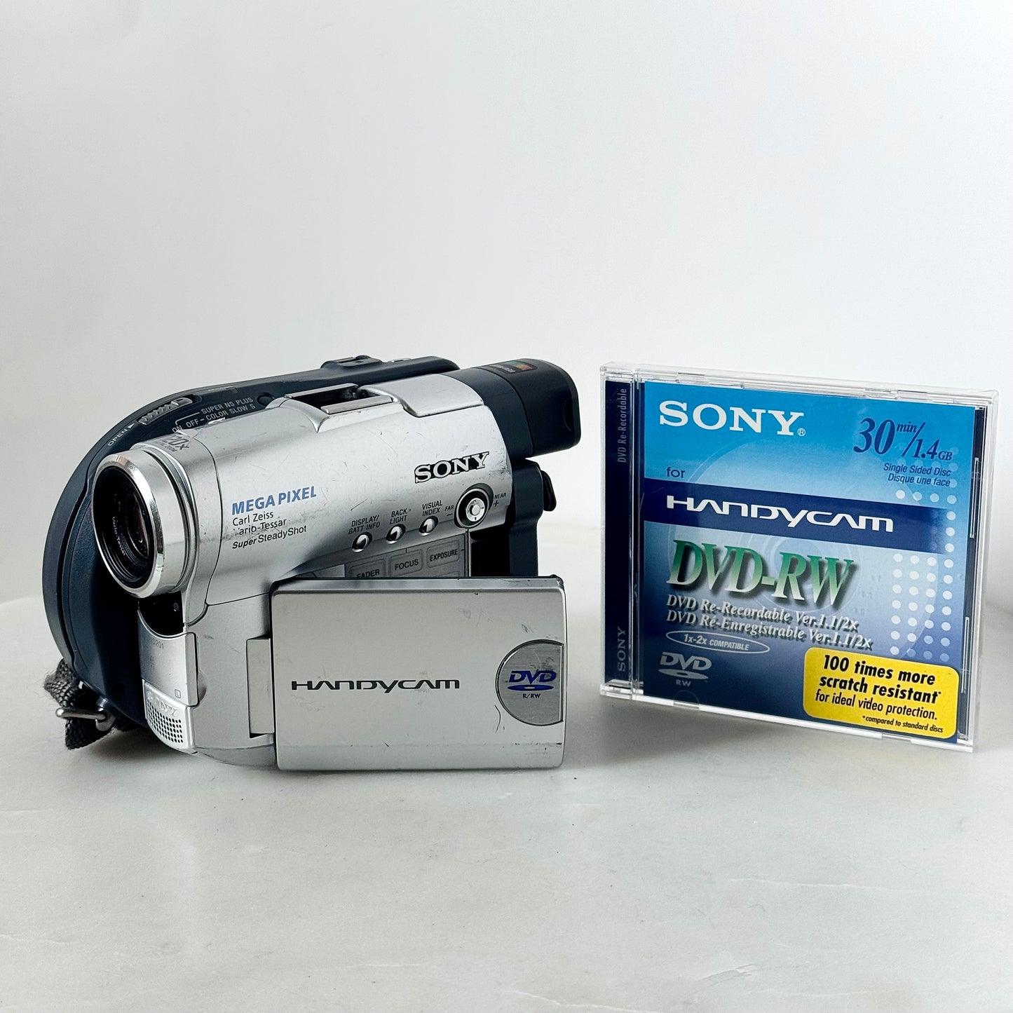Sony Handycam DVD201 Video Camcorder