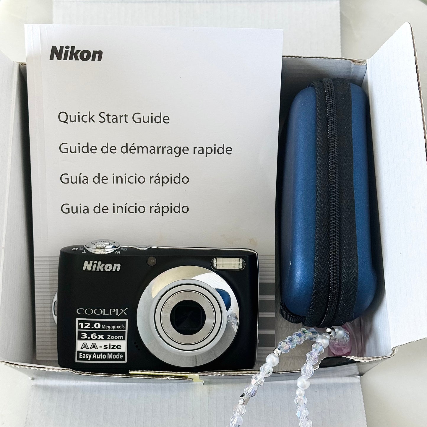 Nikon Coolpix L22 Digital Camera IN BOX