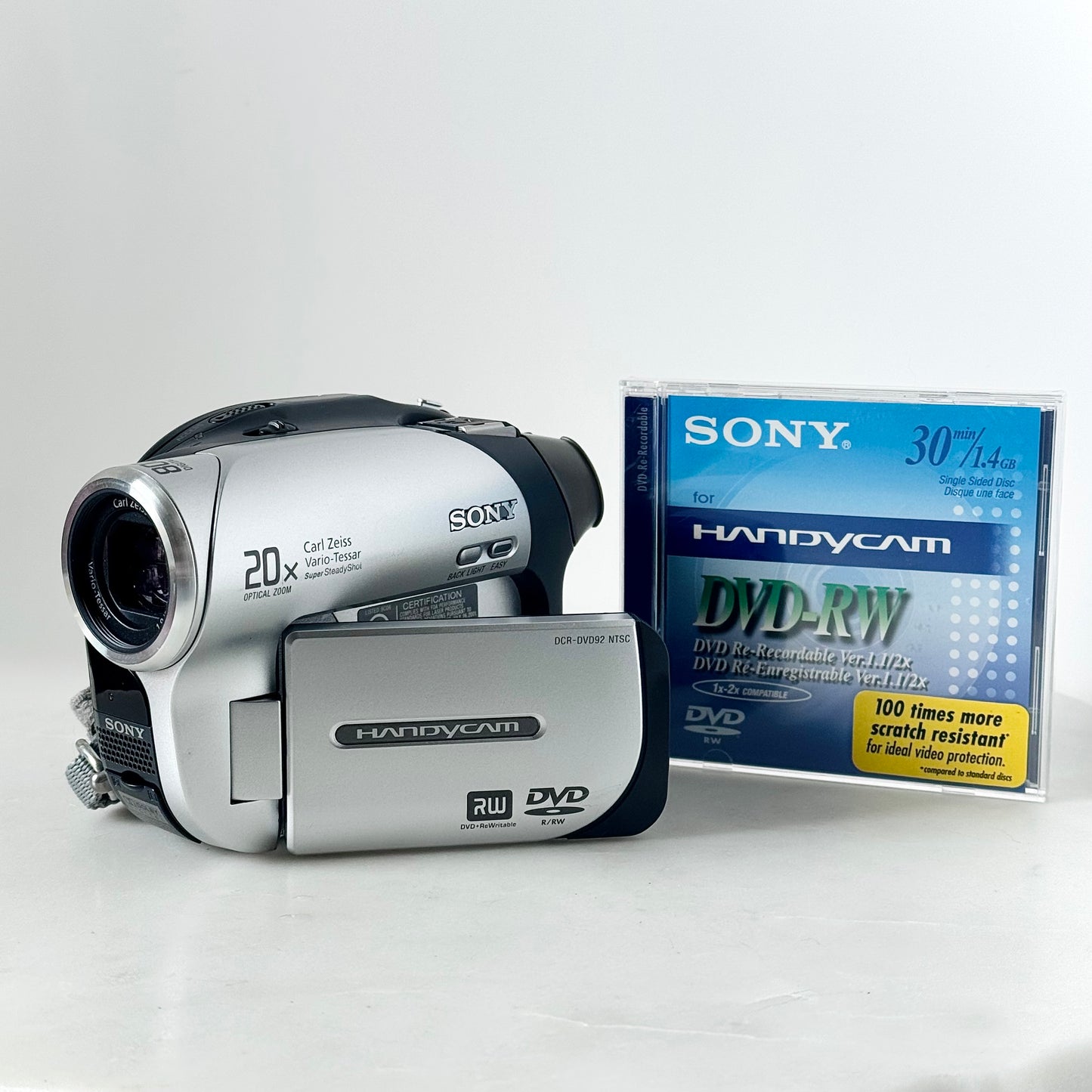Sony Handycam DVD92 Video Camcorder