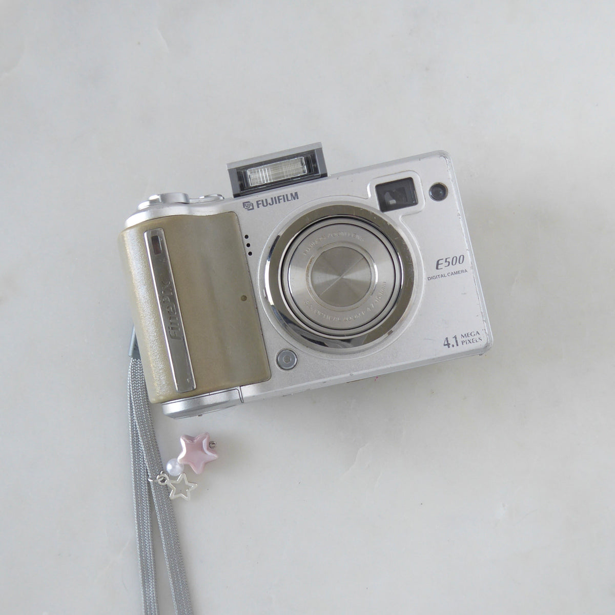 Fujifilm Finepix E500 Digital Camera
