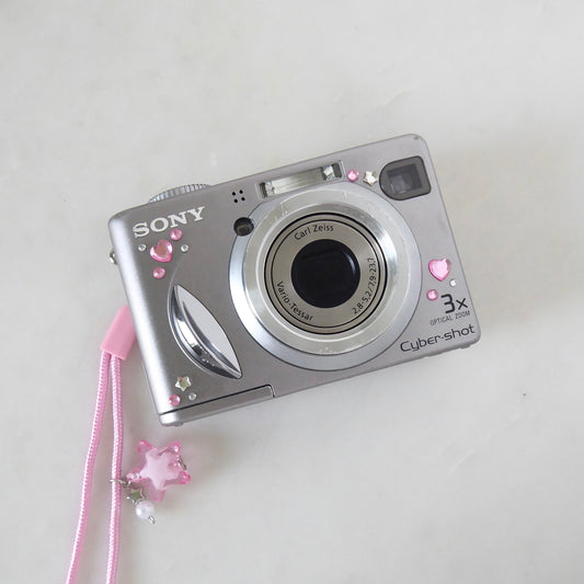 Sony Cybershot W5 Digital Camera