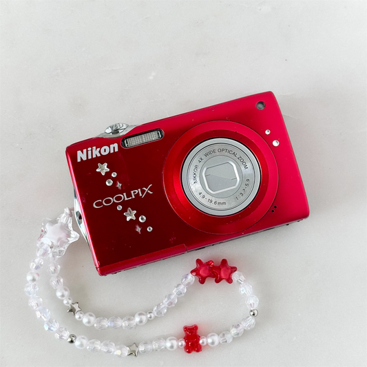 Nikon Coolpix S205 Digital Camera