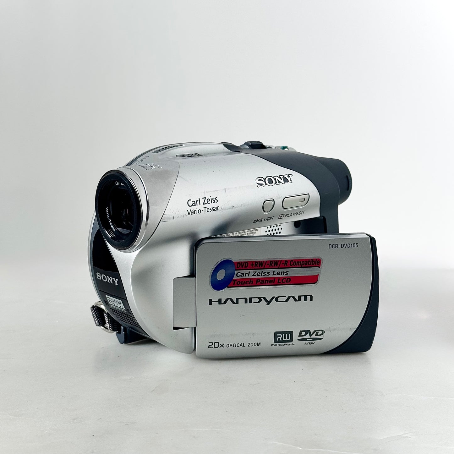 Sony Handycam DVD105 Video Camcorder