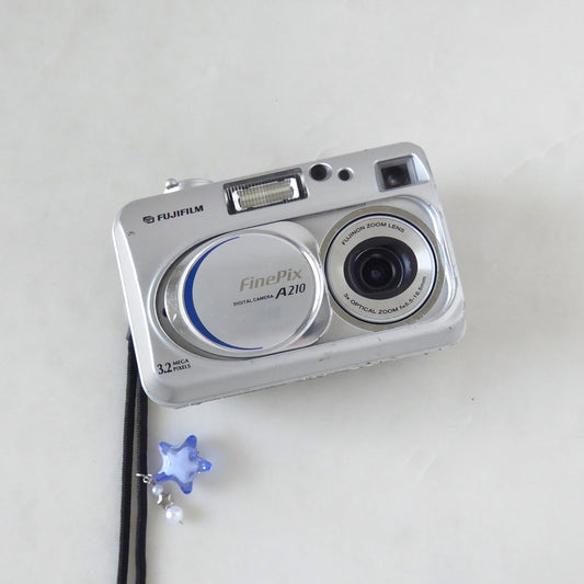 Fujifilm Finepix A210 Digital Camera