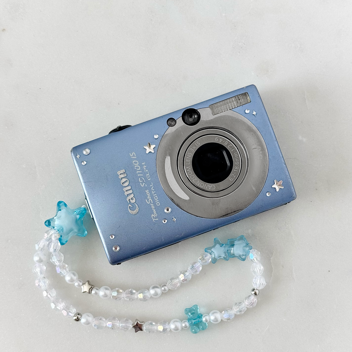 Canon PowerShot SD1100 IS Elph Digital Camera