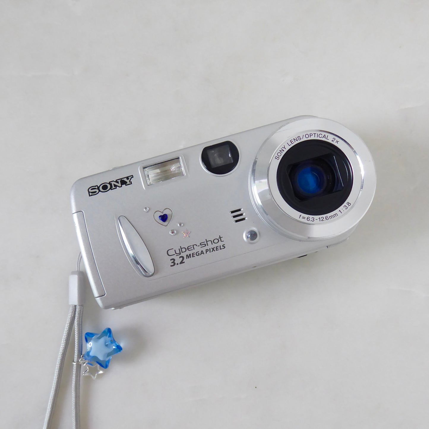 Sony Cybershot P52 Digital Camera