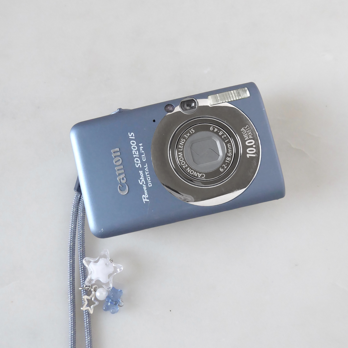 Canon PowerShot Elph SD1200 IS Digital Camera