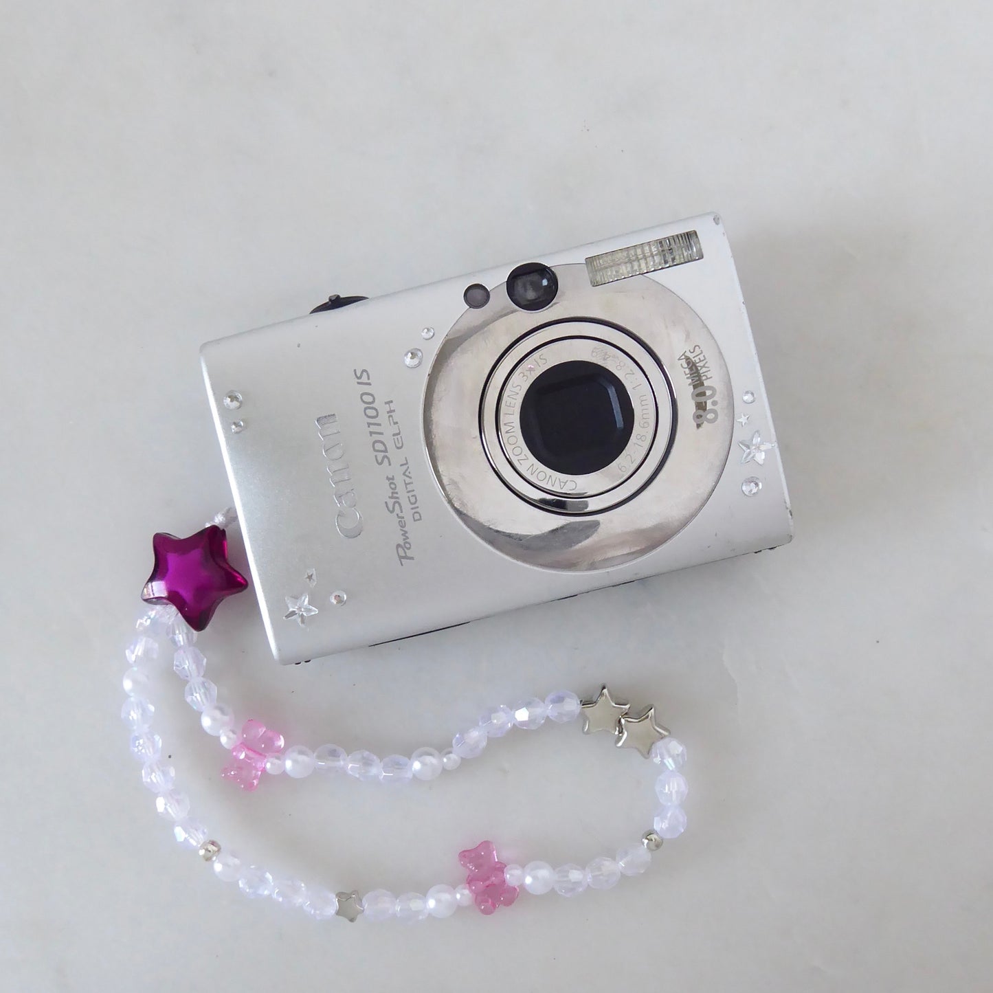 Canon PowerShot SD1100 IS Elph Digital Camera