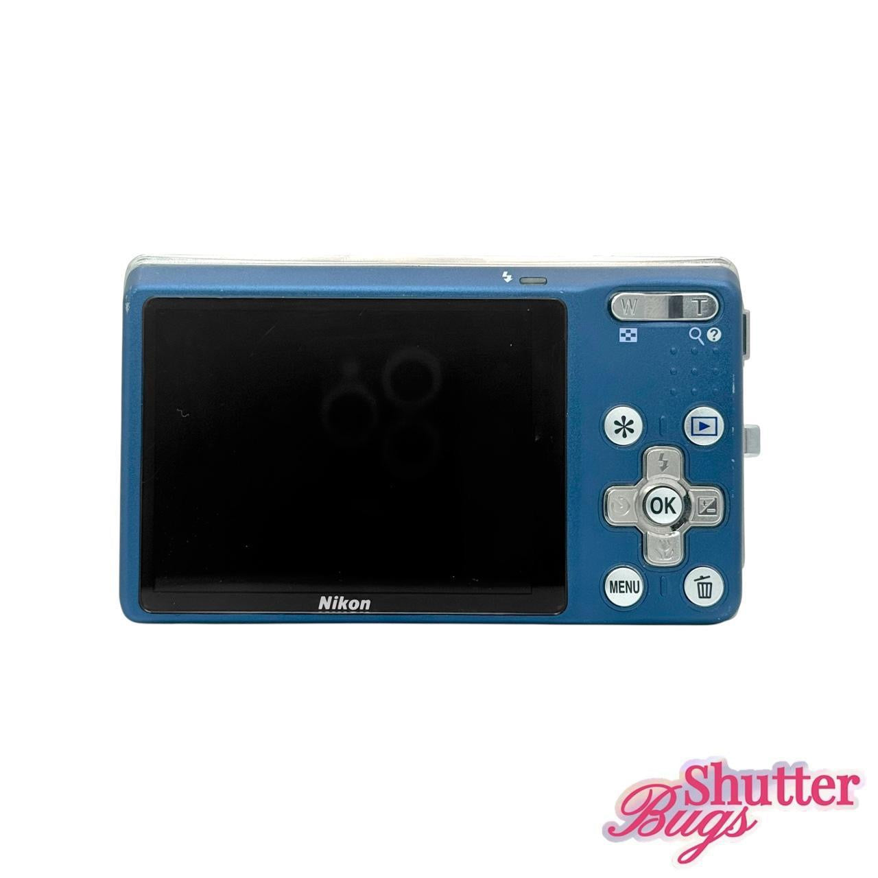 Nikon Coolpix S560 Digital Camera