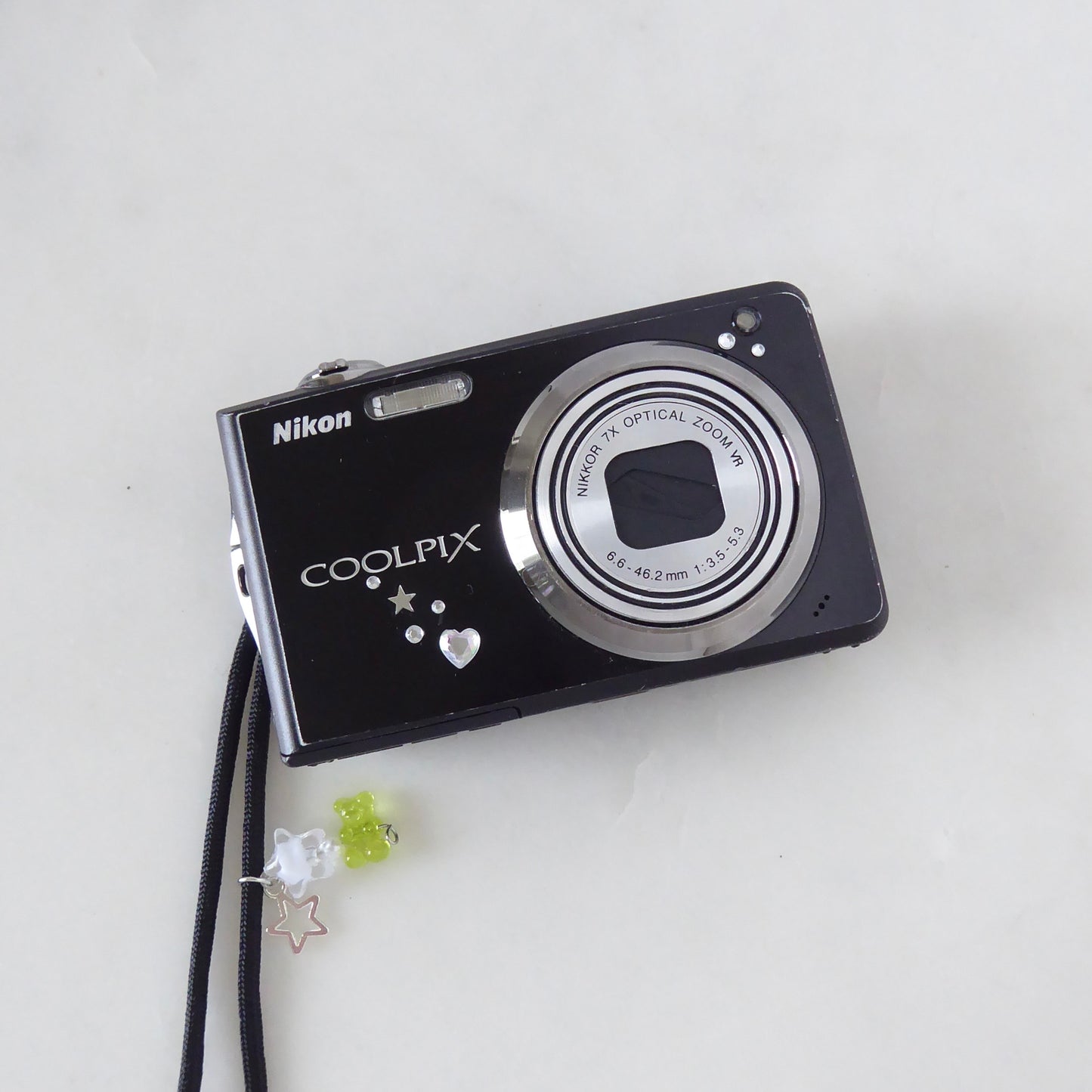 Nikon Coolpix S630 Digital Camera