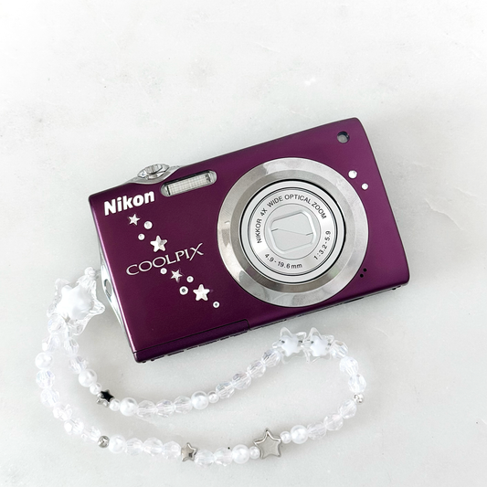 Nikon Coolpix S3000 Digital Camera
