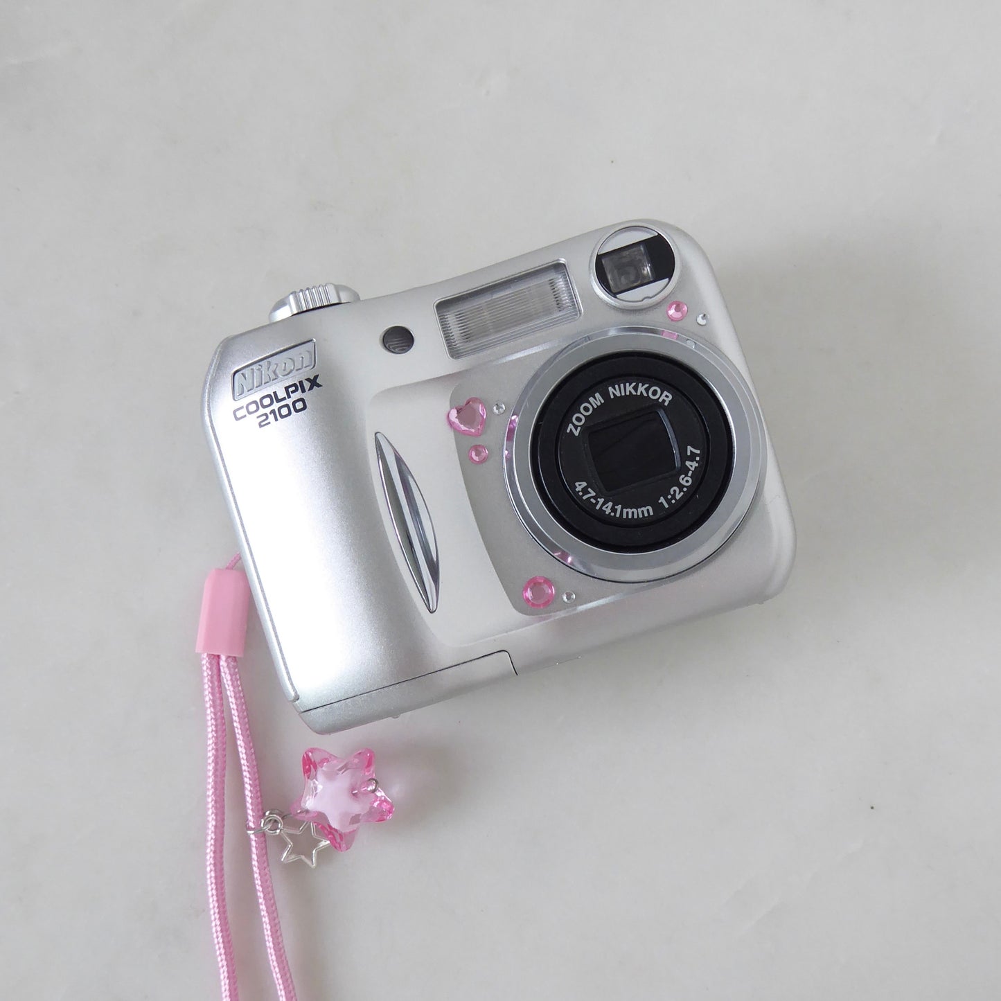 Nikon Coolpix 2100 Digital Camera