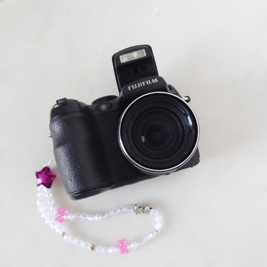 Fujifilm Finepix S1000fd Digital Camera