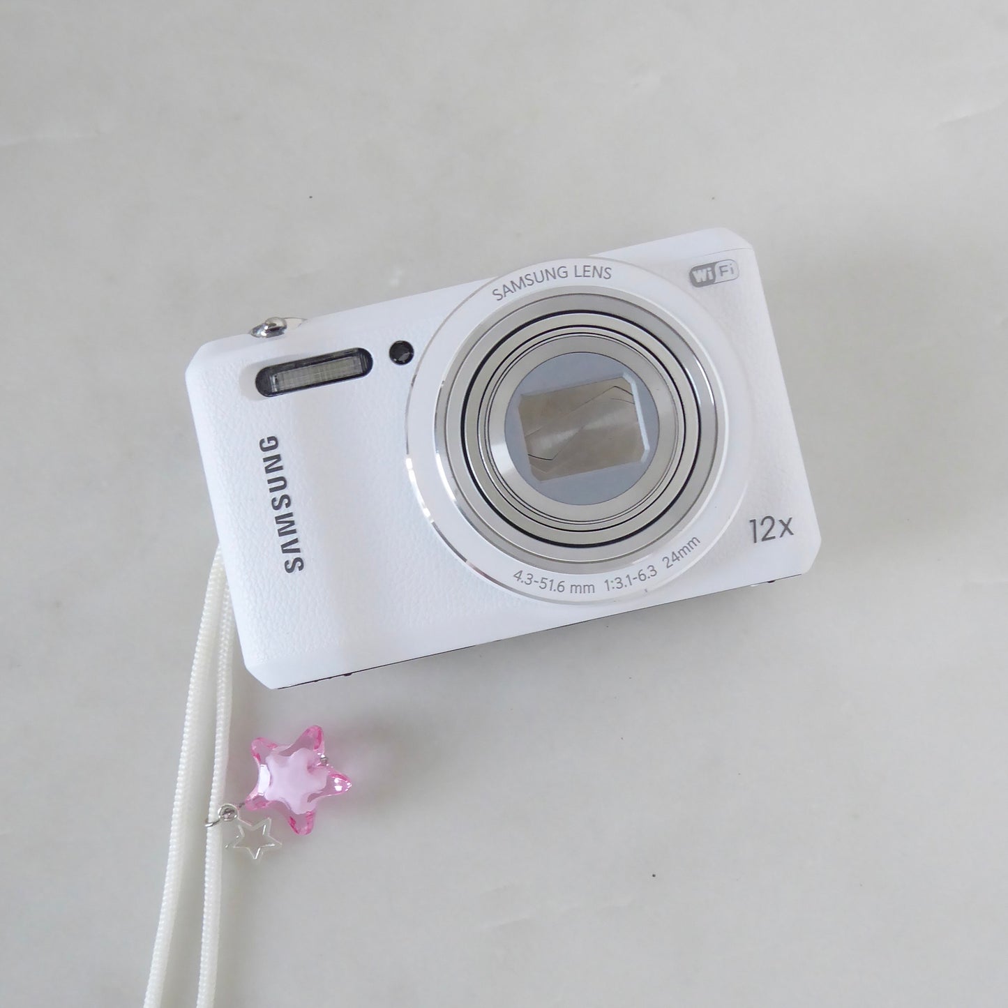 Samsung WB35F Digital Camera