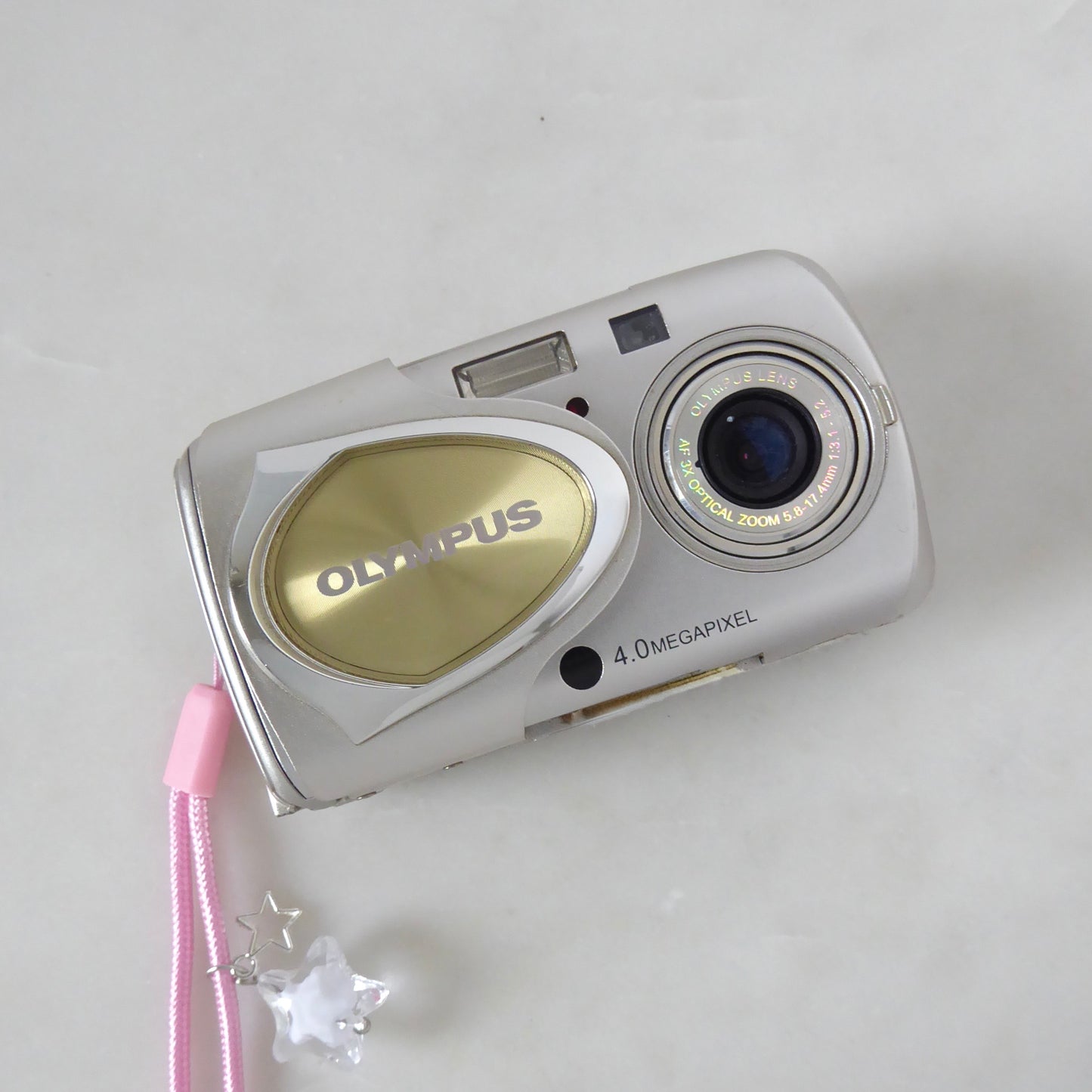 Olympus Stylus 400 Digital Camera