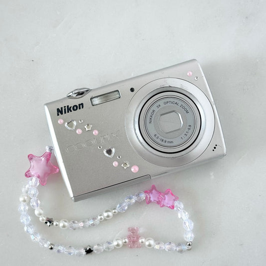 Nikon Coolpix S203 Digital Camera