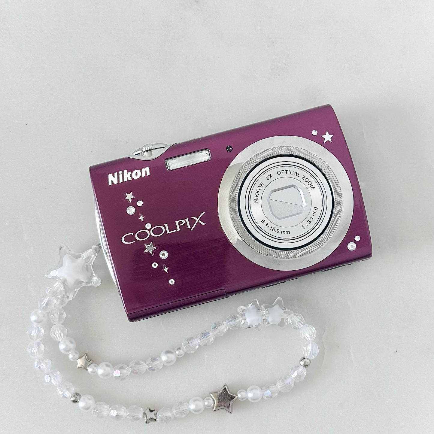 Nikon Coolpix S230 Digital Camera