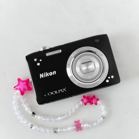 Nikon Coolpix S2800 Digital Camera