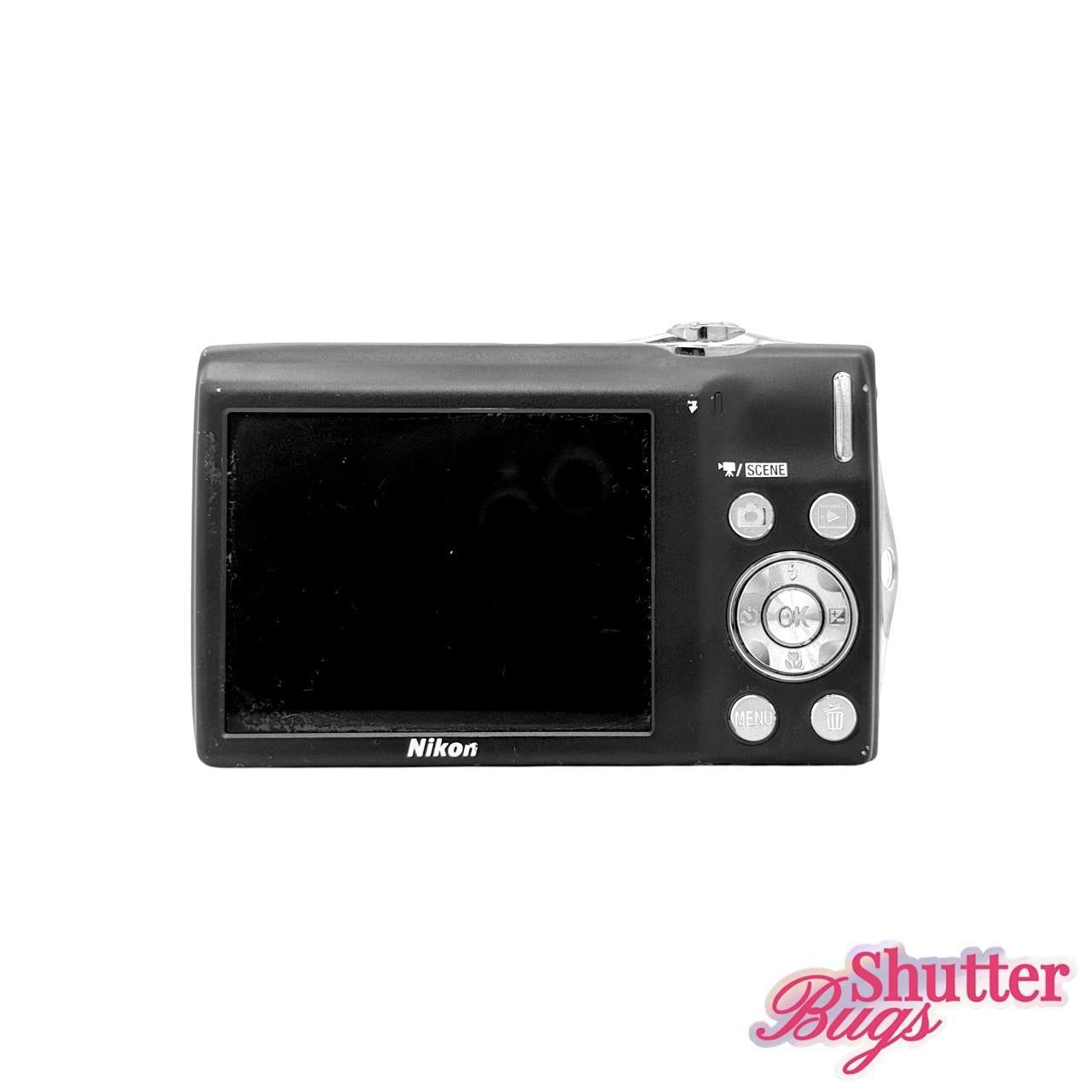 Nikon Coolpix S3000 Digital Camera
