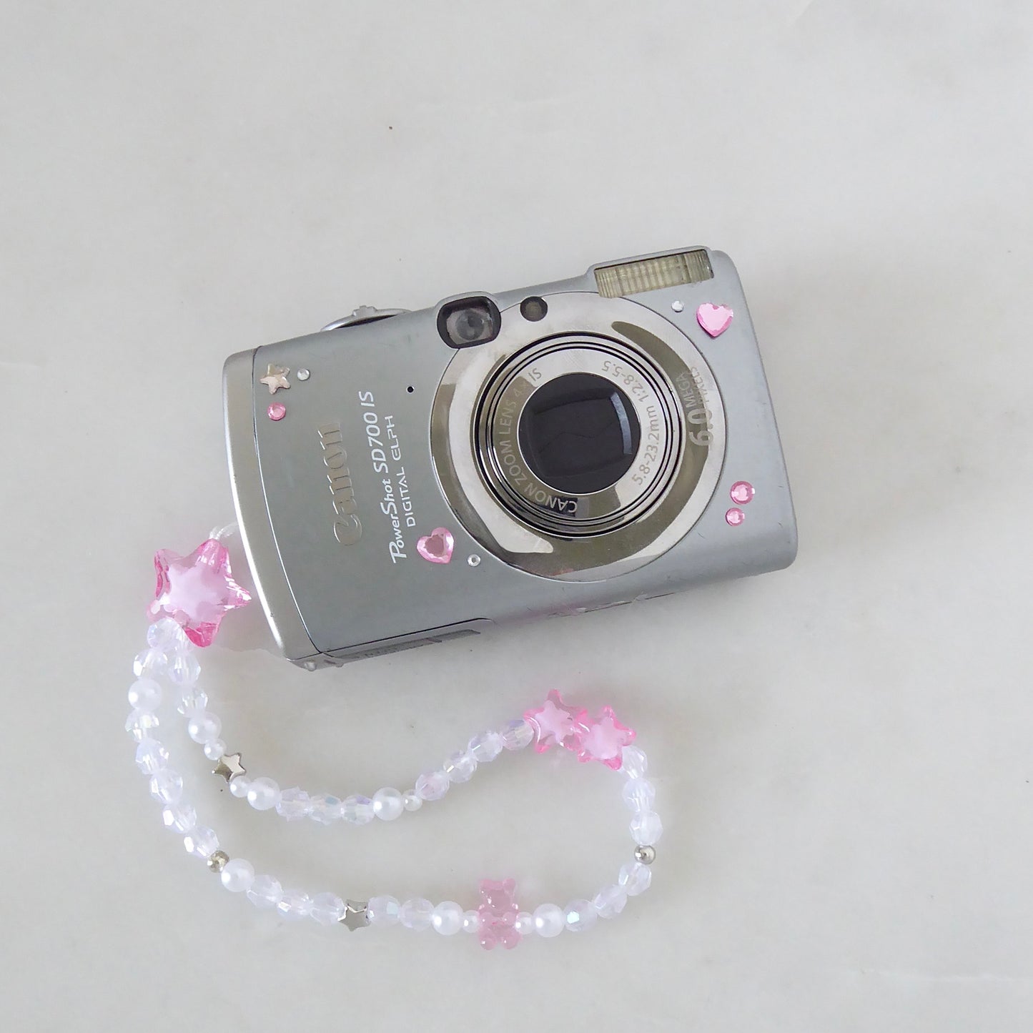 Canon PowerShot SD700 Digital Camera