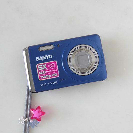 Sanyo T1495 Digital Camera IN BOX