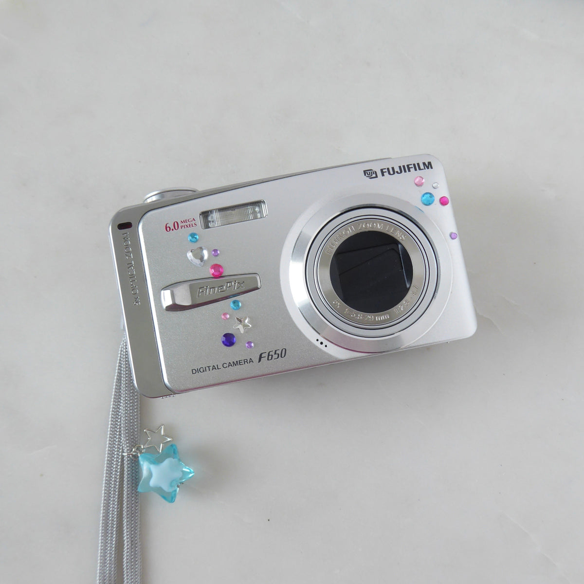 Fujifilm Finepix F650 Digital Camera